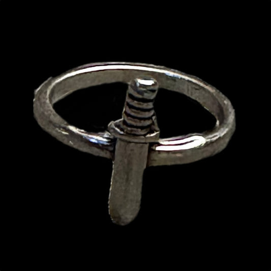 Dagger Ring